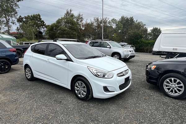 2016 Hyundai Accent Active RB4