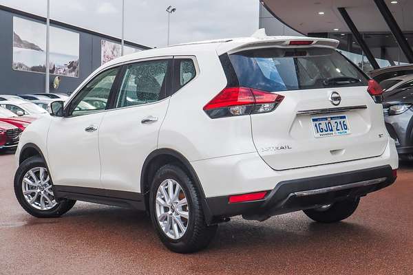 2017 Nissan X-TRAIL ST T32