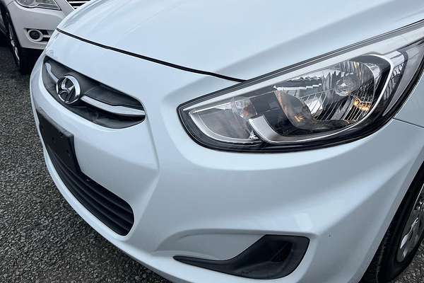 2016 Hyundai Accent Active RB4