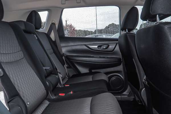 2017 Nissan X-TRAIL ST T32