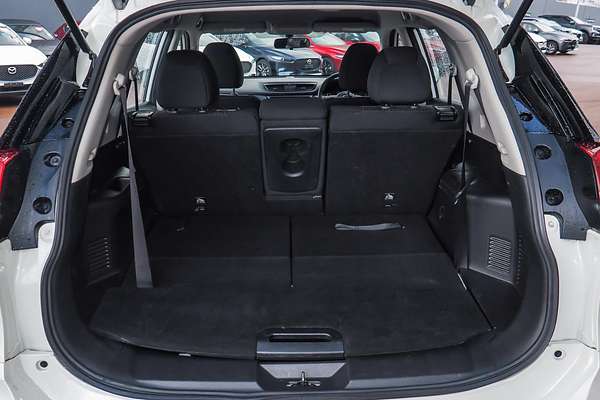 2017 Nissan X-TRAIL ST T32