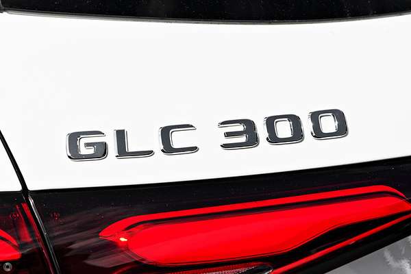 2024 Mercedes-Benz GLC-Class GLC300 X254