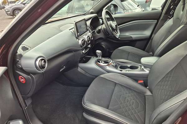 2020 Nissan JUKE ST-L F16