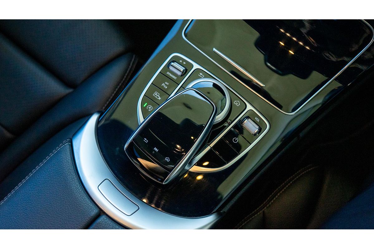 2020 Mercedes-Benz C-Class C200 W205