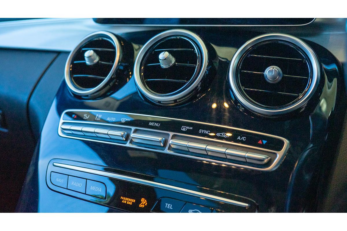 2020 Mercedes-Benz C-Class C200 W205