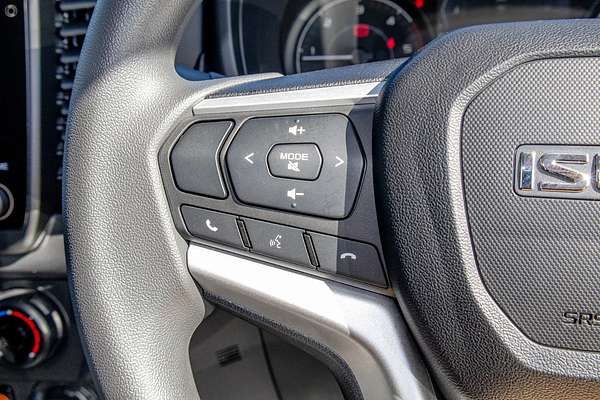 2025 Isuzu D-MAX SX 4X4
