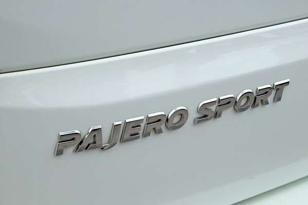 2023 Mitsubishi Pajero Sport GLS QF
