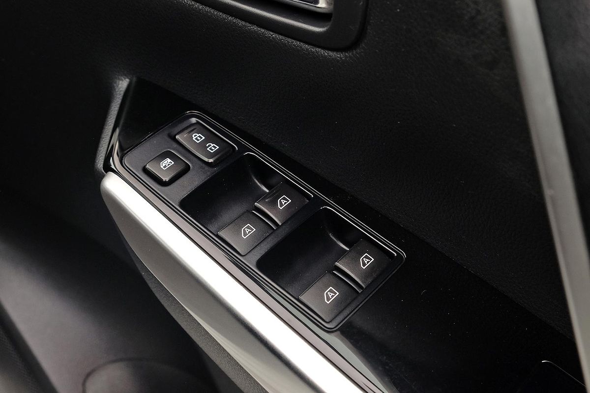 2023 Mitsubishi Pajero Sport GLS QF