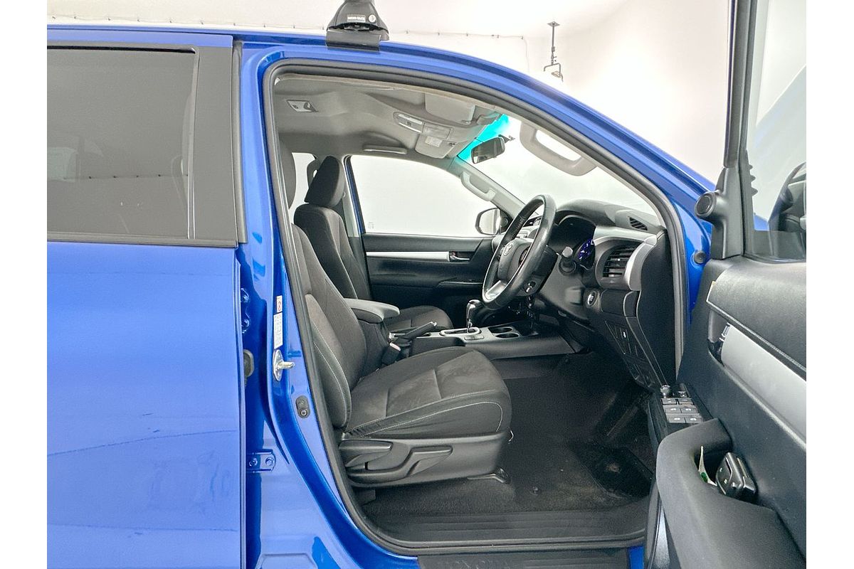 2017 Toyota Hilux SR5 GUN126R 4X4