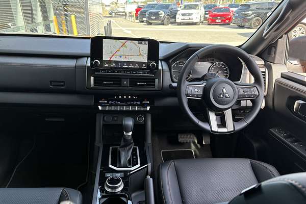 2025 Mitsubishi Triton GSR MV 4X4