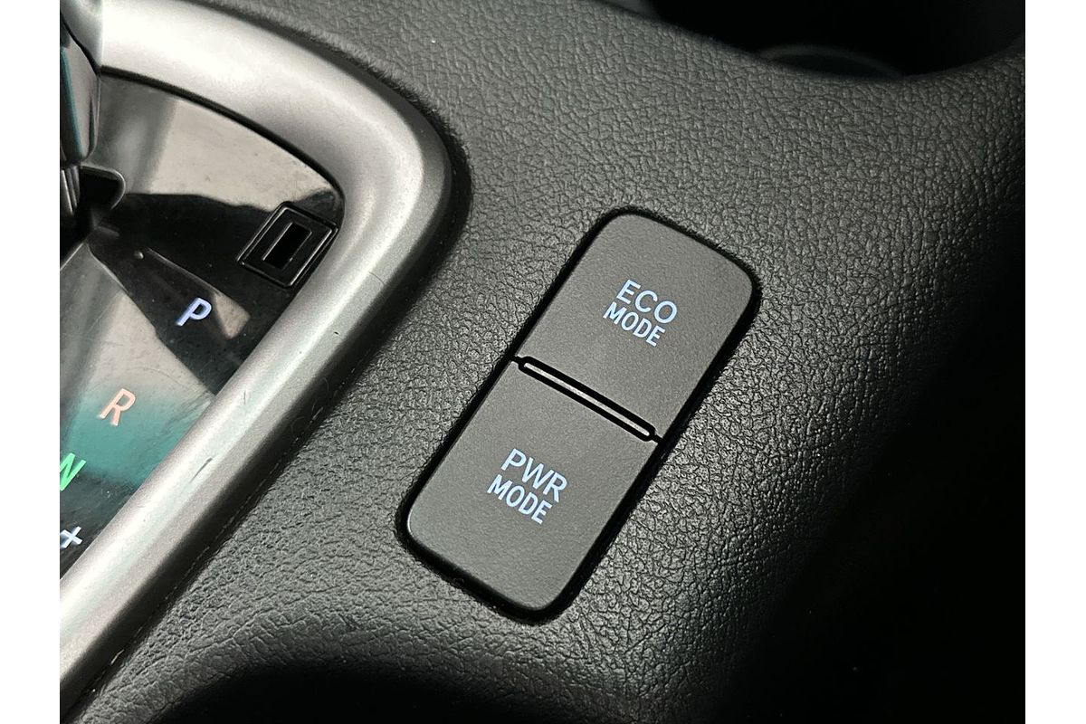 2017 Toyota Hilux SR5 GUN126R 4X4