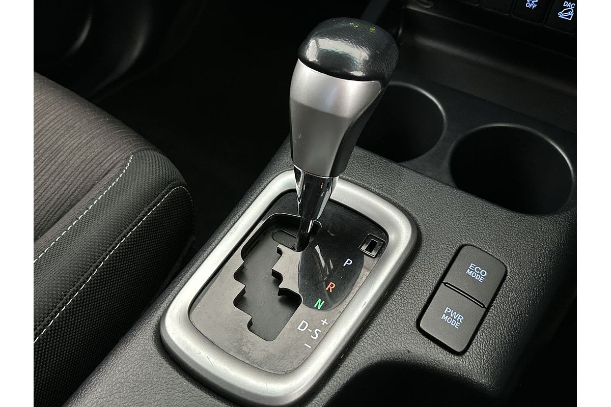 2017 Toyota Hilux SR5 GUN126R 4X4