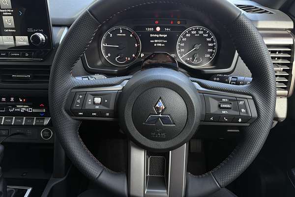 2025 Mitsubishi Triton GSR MV 4X4