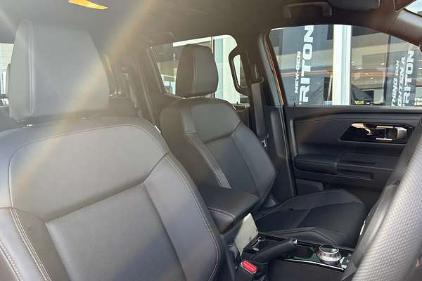 2025 Mitsubishi Triton GSR MV 4X4