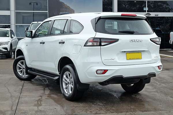 2022 Isuzu MU-X LS-M