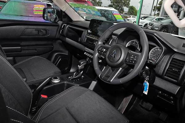 2024 Mitsubishi Triton GLX MV 4X4