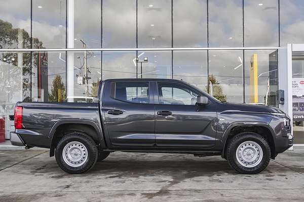 2024 Mitsubishi Triton GLX MV 4X4