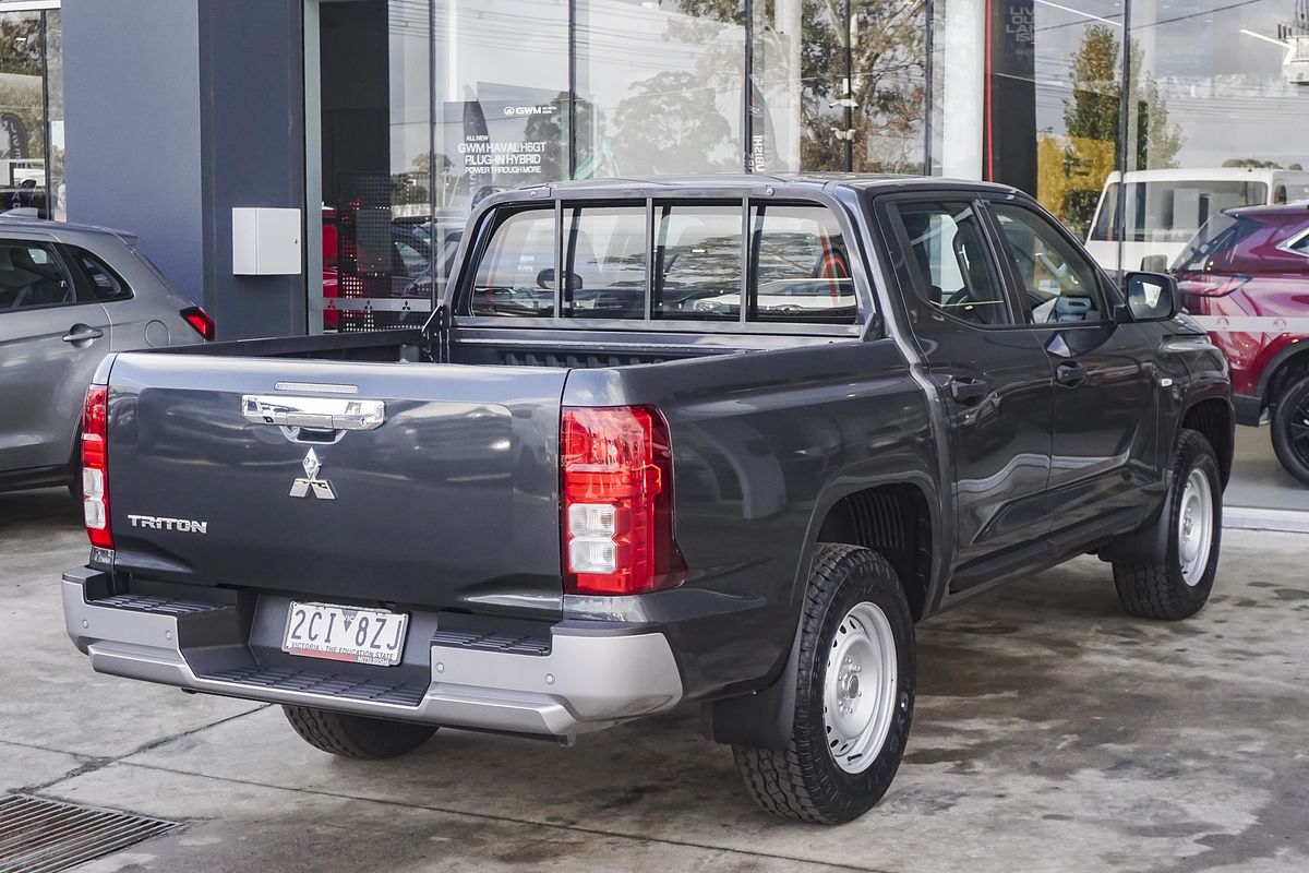 2024 Mitsubishi Triton GLX MV 4X4
