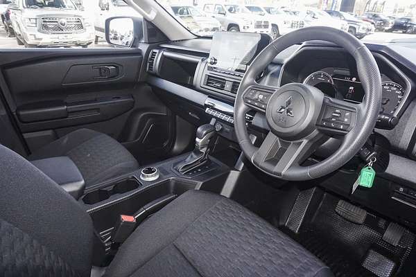 2024 Mitsubishi Triton GLX MV 4X4