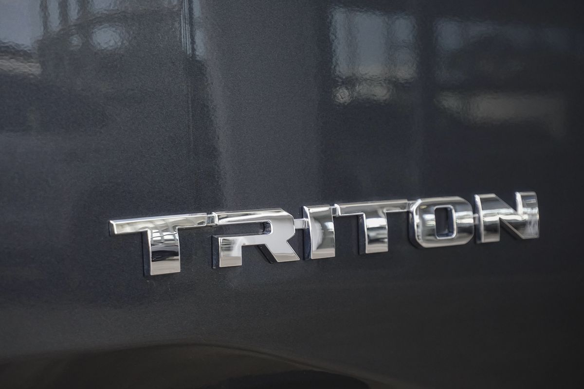 2024 Mitsubishi Triton GLX MV 4X4