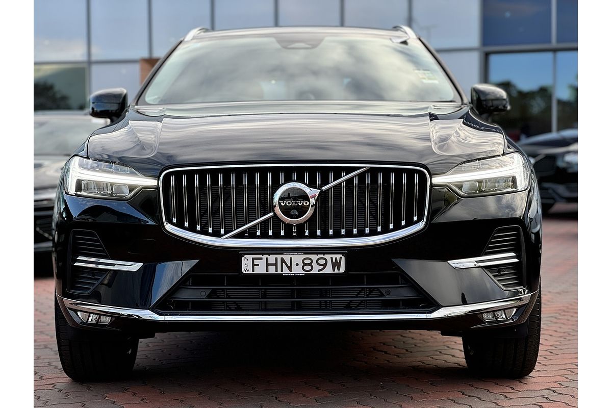 2024 Volvo XC60 Ultimate B5 Bright