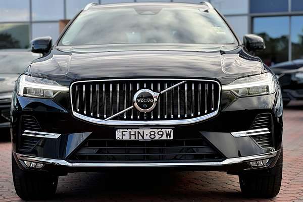 2024 Volvo XC60 Ultimate B5 Bright
