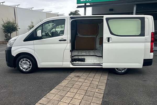 2019 Toyota Hiace GDH300R LWB
