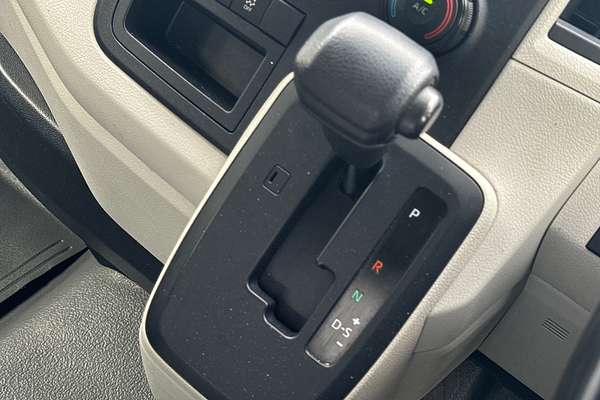 2019 Toyota Hiace GDH300R LWB