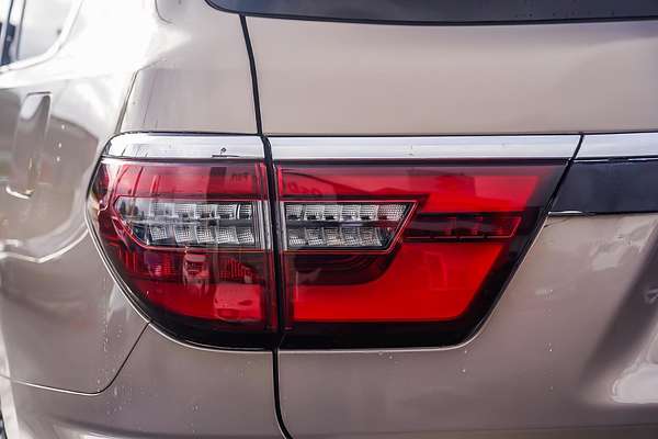 2021 Nissan Patrol Ti-L Y62