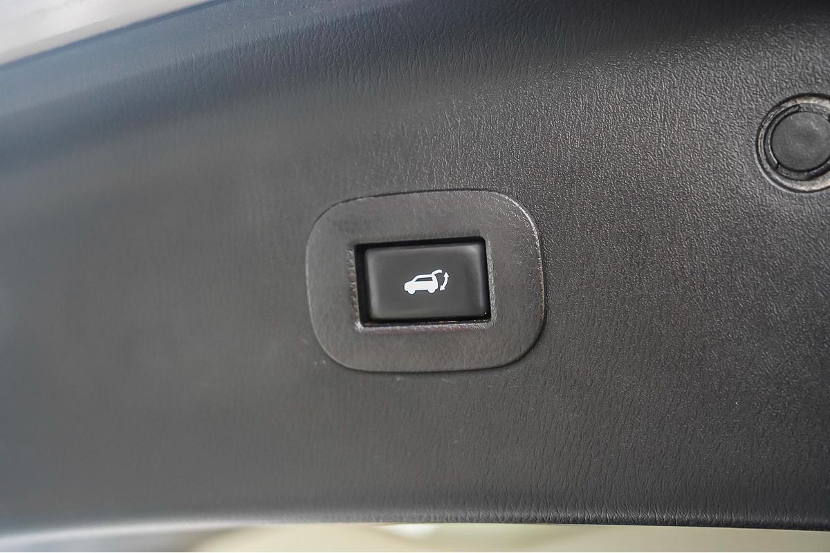 2021 Nissan Patrol Ti-L Y62