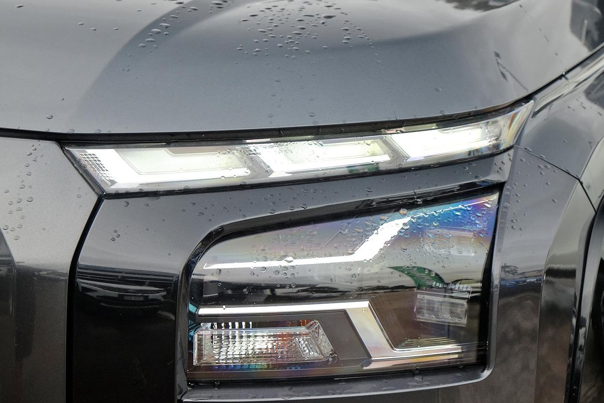 2023 Mitsubishi Triton GSR MV 4X4
