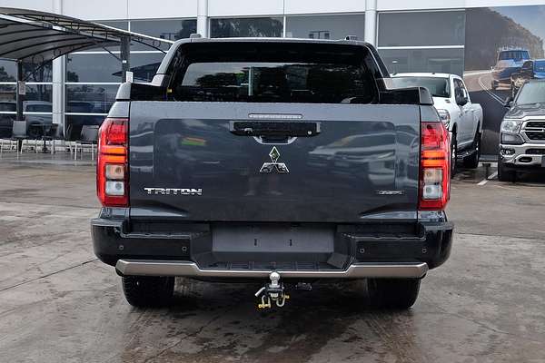 2023 Mitsubishi Triton GSR MV 4X4