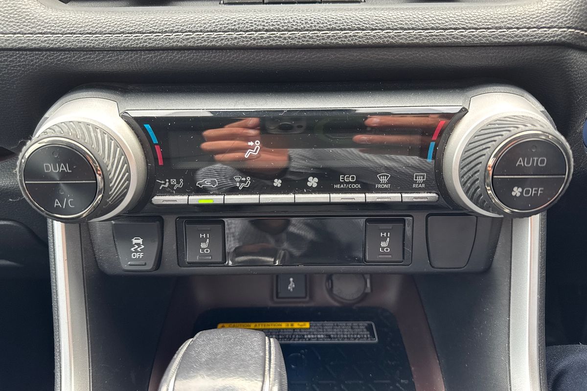 2020 Toyota RAV4 Cruiser AXAH52R