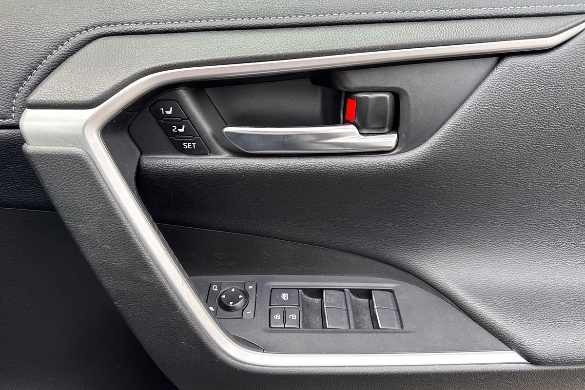 2020 Toyota RAV4 Cruiser AXAH52R