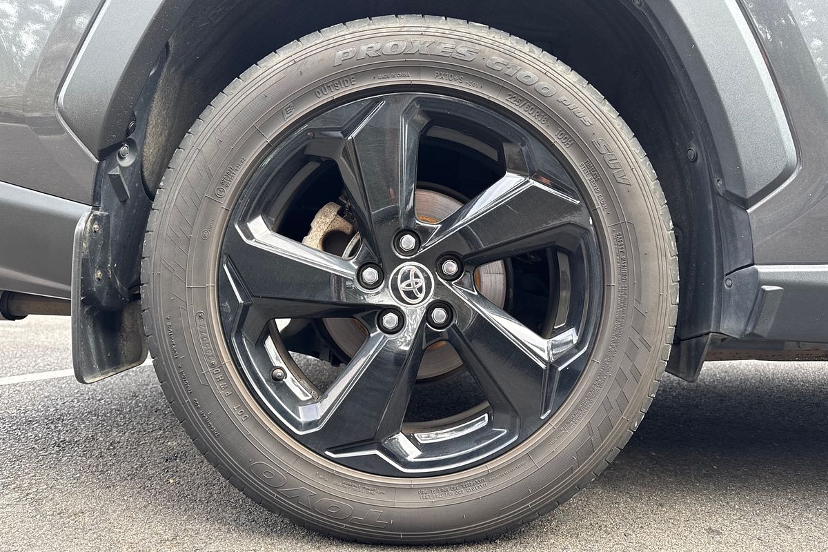 2020 Toyota RAV4 Cruiser AXAH52R