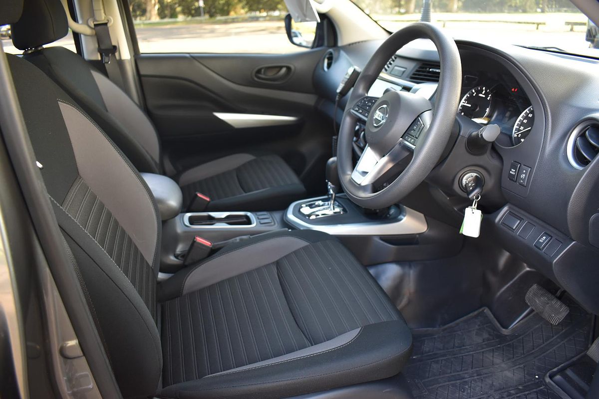 2024 Nissan Navara SL D23 Rear Wheel Drive