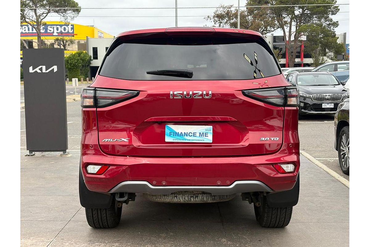 2023 Isuzu MU-X LS-T