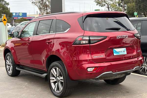 2023 Isuzu MU-X LS-T