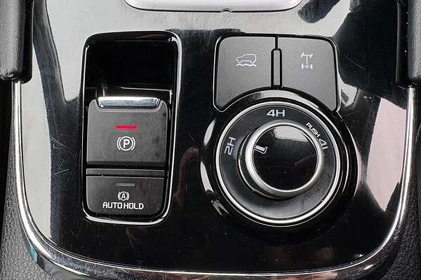 2023 Isuzu MU-X LS-T