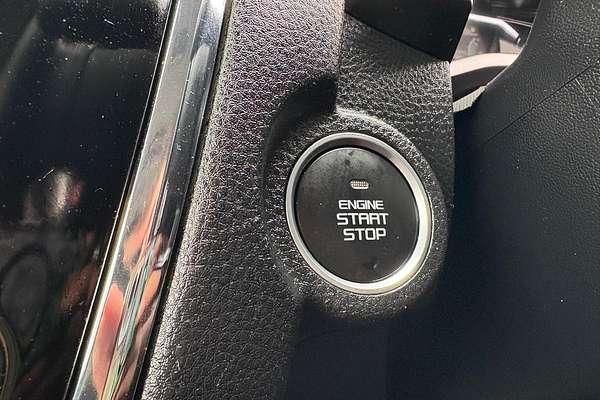 2023 Isuzu MU-X LS-T