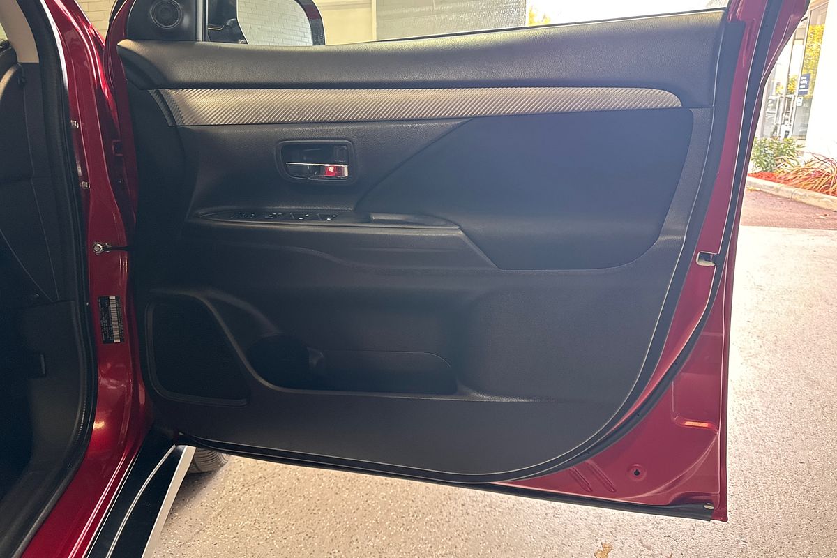 2015 Mitsubishi Outlander XLS ZK