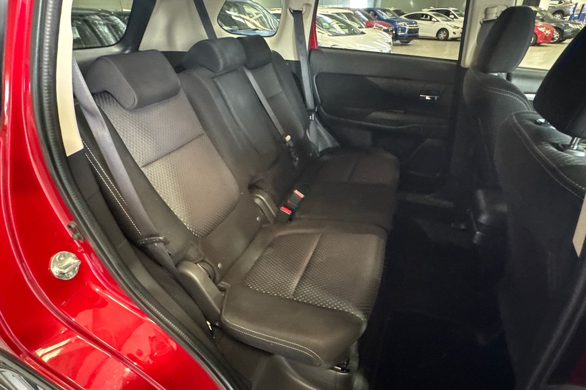 2015 Mitsubishi Outlander XLS ZK