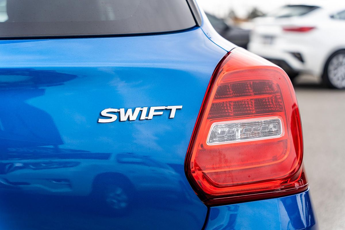 2018 Suzuki Swift GL Navigator AZ