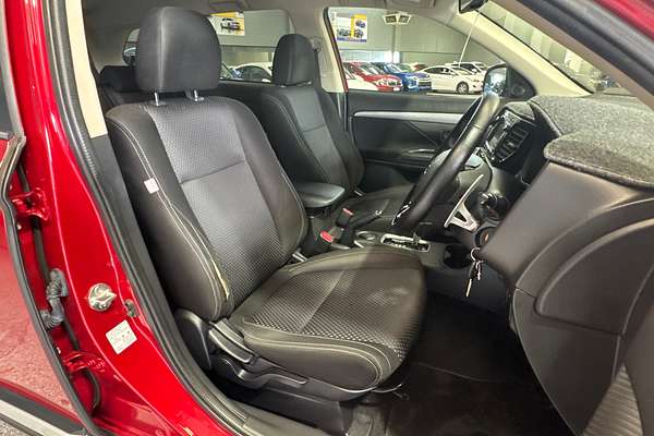 2015 Mitsubishi Outlander XLS ZK