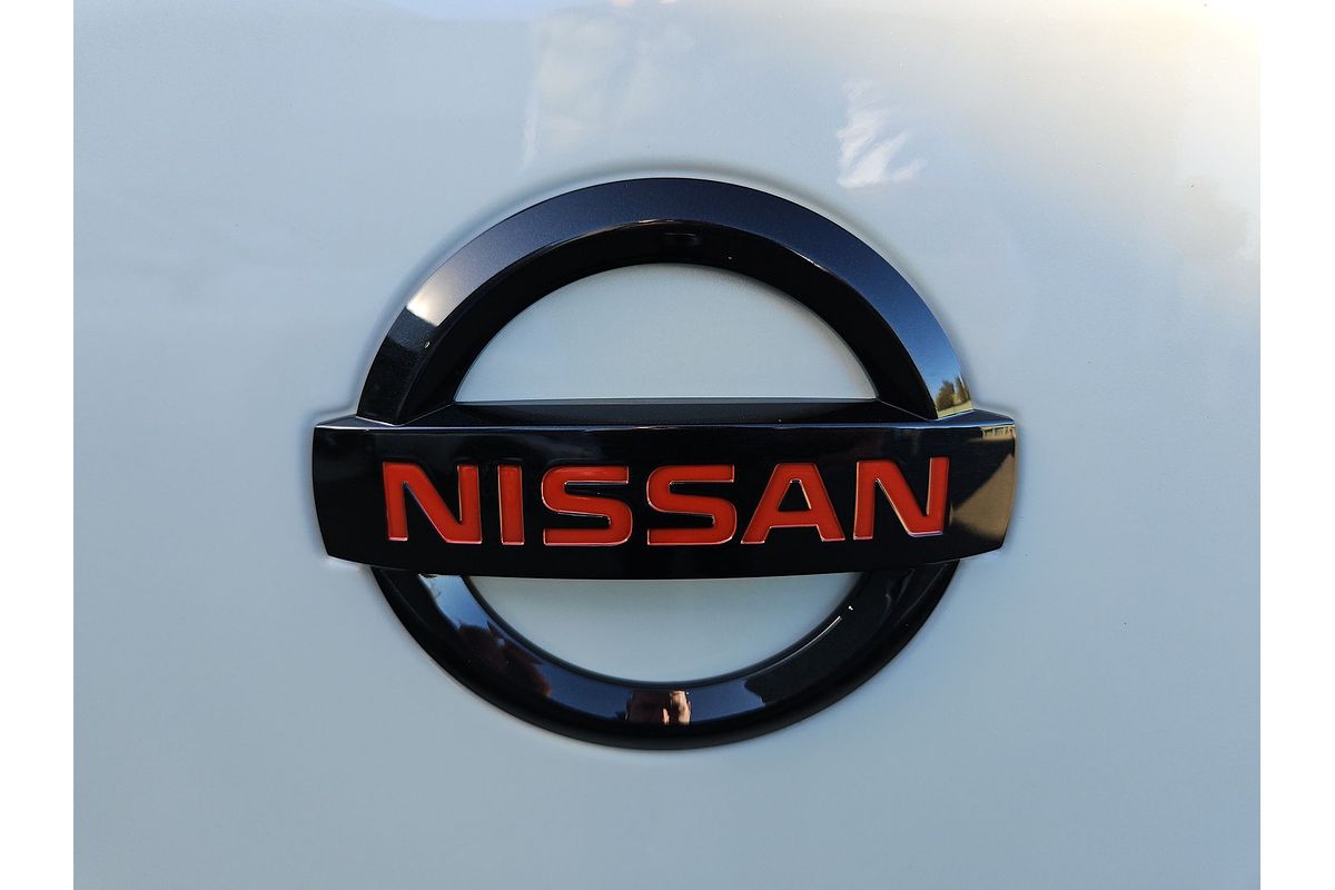 2024 Nissan Navara PRO-4X D23 4X4