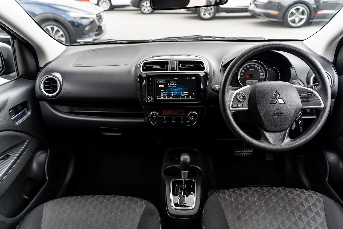 2021 Mitsubishi Mirage LS LB