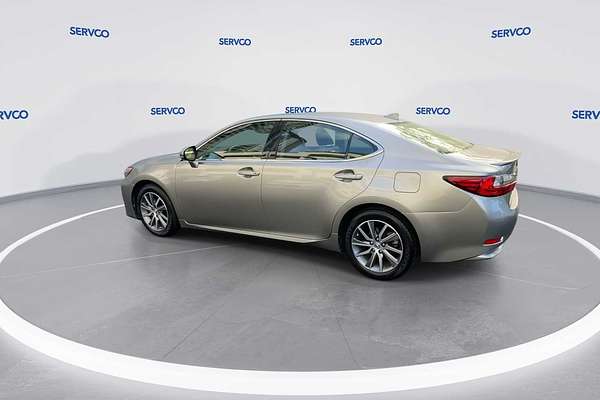 2018 Lexus ES