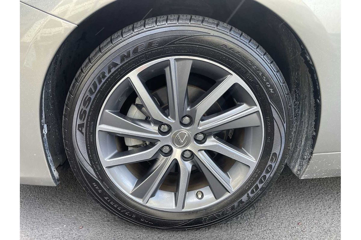 2018 Lexus ES