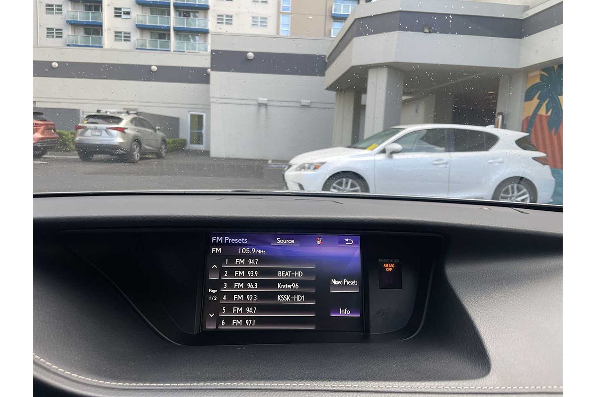 2018 Lexus ES