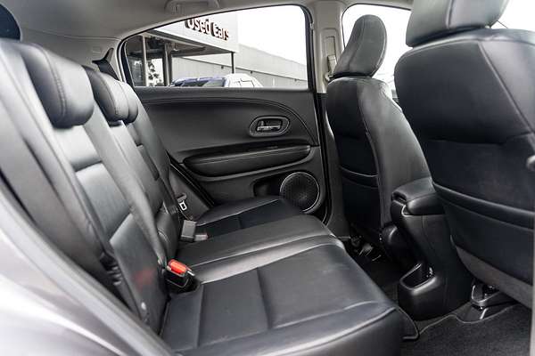 2017 Honda HR-V VTi-L